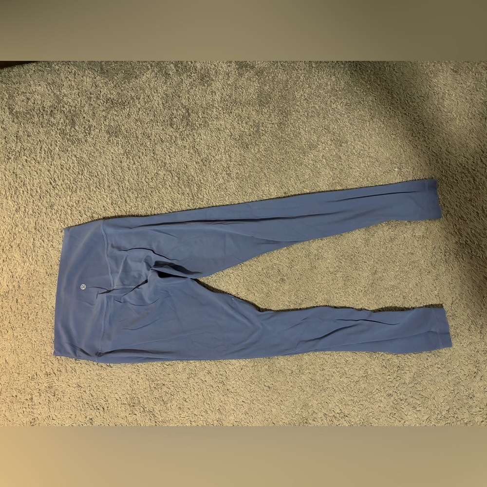 Lululemon Align size 8 28” inseam